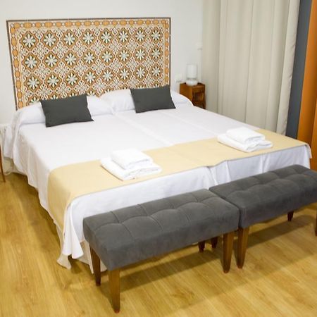 Life Apartments Alberto Lista Севилья Экстерьер фото