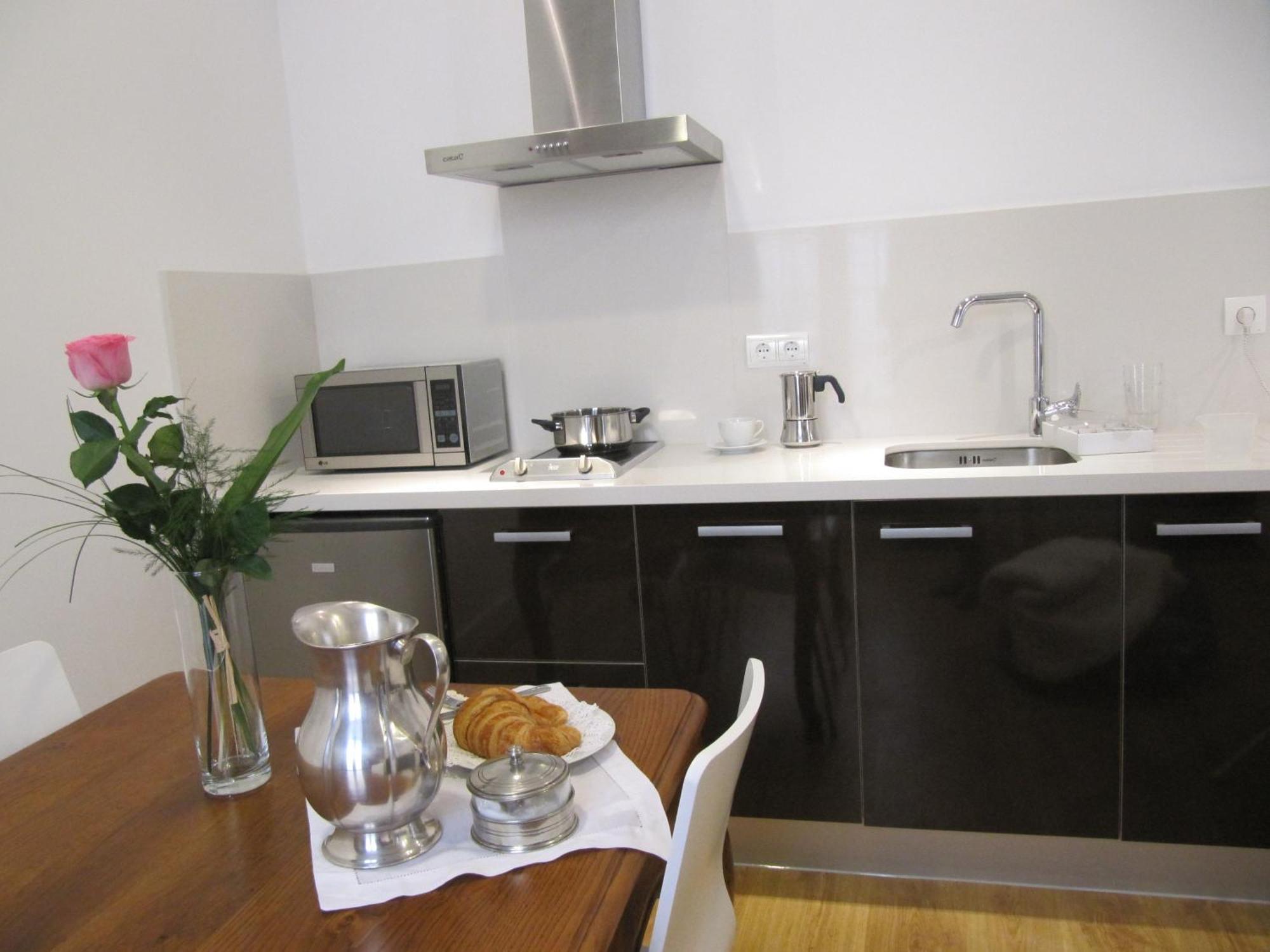 Life Apartments Alberto Lista Севилья Номер фото