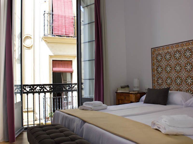 Life Apartments Alberto Lista Севилья Экстерьер фото