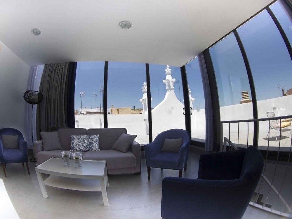 Life Apartments Alberto Lista Севилья Экстерьер фото